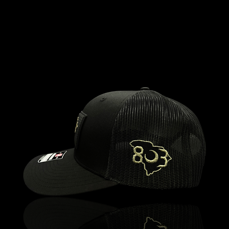 803 Richardson Bottomlandblack Performance Blackout Trucker Hat